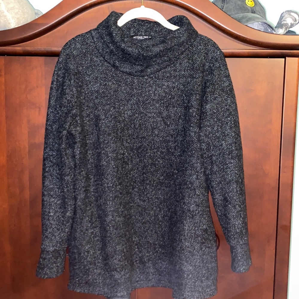 Oversize Cowl Neck Sweater with POCKETS